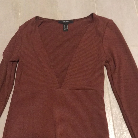 Maroon long sleeve body suit - Picture 2 of 3